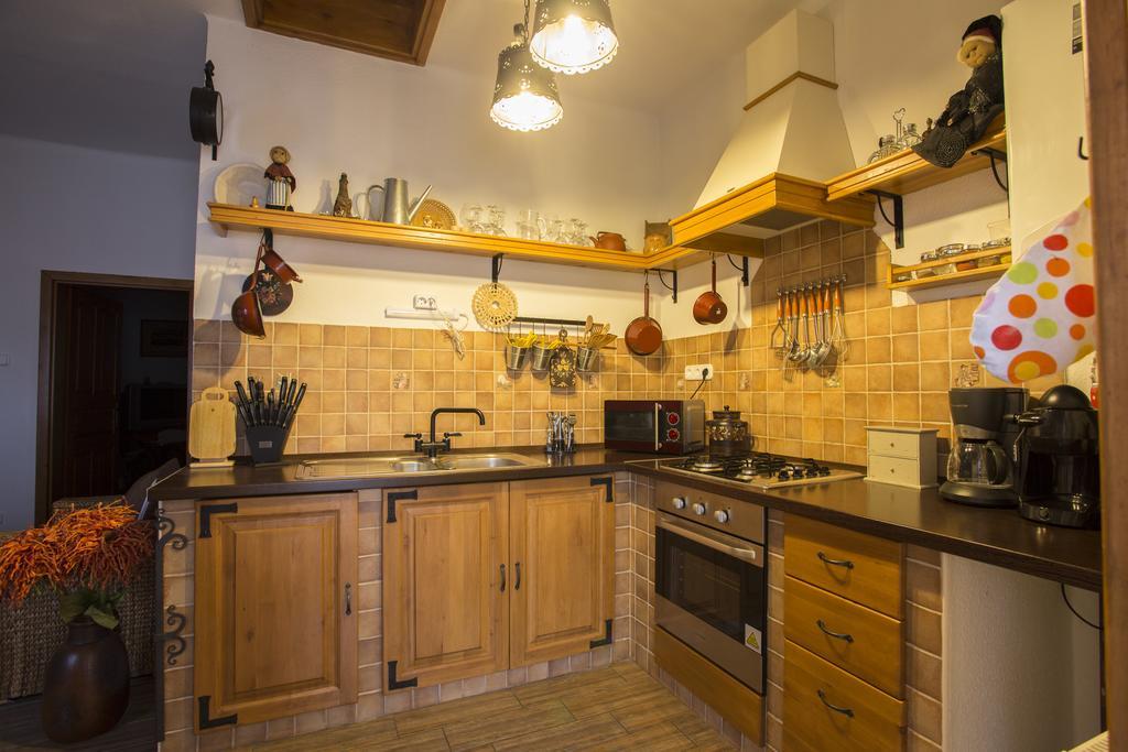 Doere Vendeghaz Apartment Bakonyszentlaszlo Luaran gambar