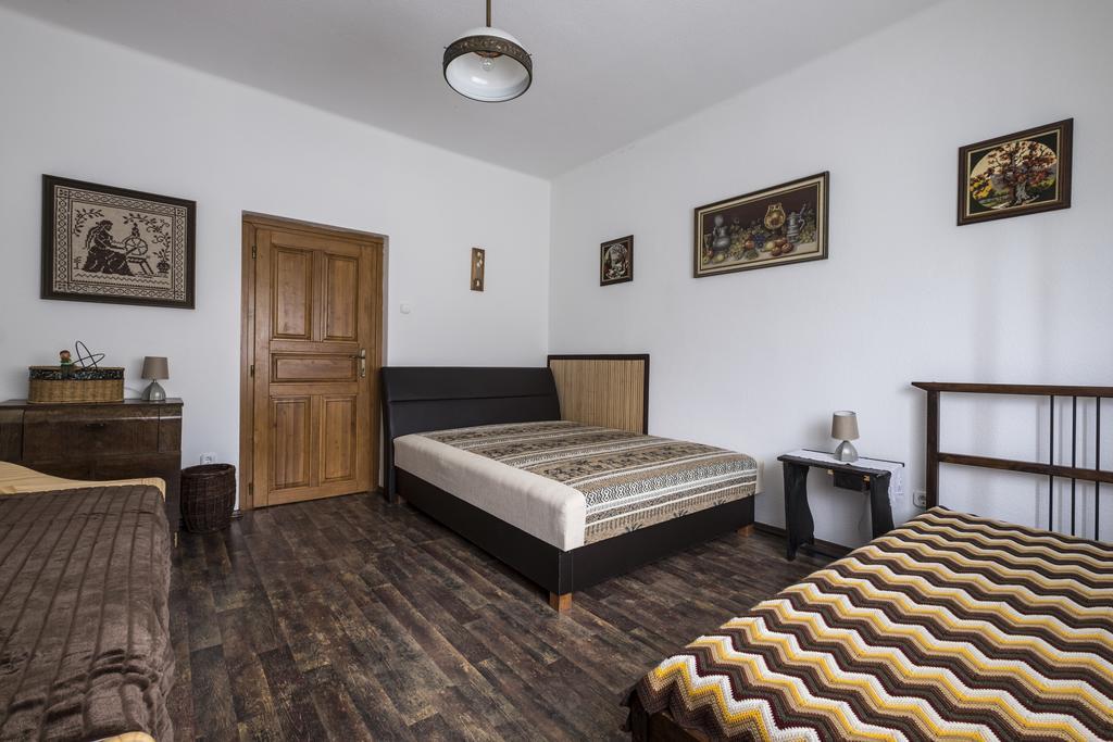Doere Vendeghaz Apartment Bakonyszentlaszlo Luaran gambar