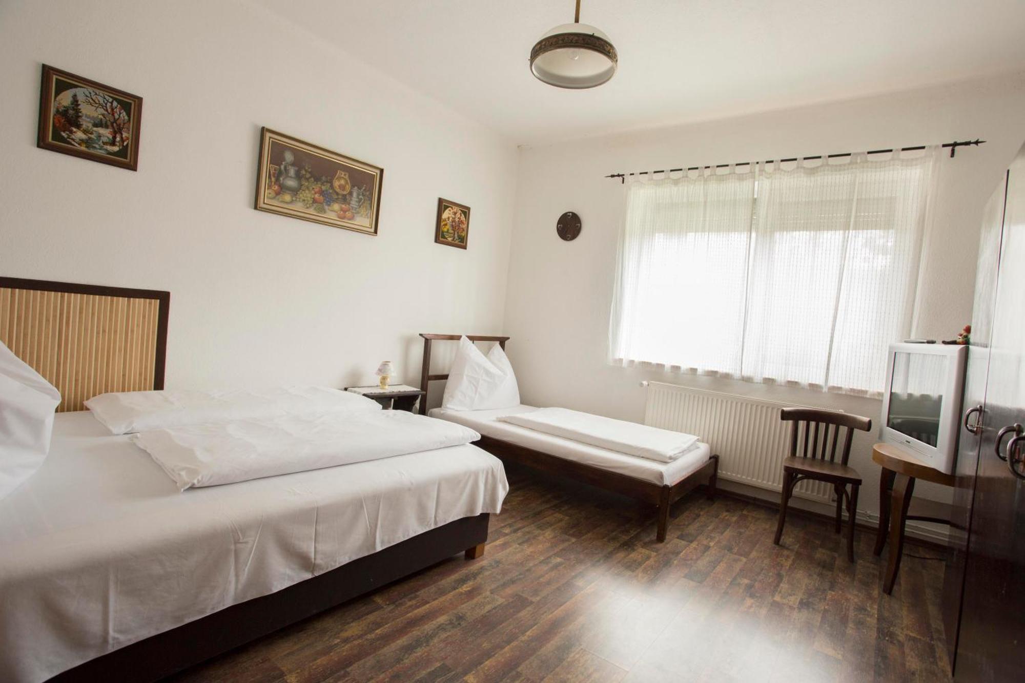 Doere Vendeghaz Apartment Bakonyszentlaszlo Luaran gambar